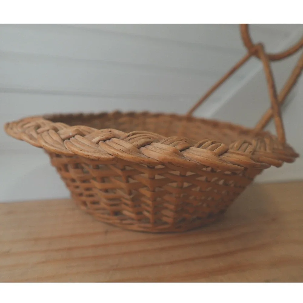 Vintage Woven Wicker Basket Round Abstract Handle 10 inch Braided Rim Unique